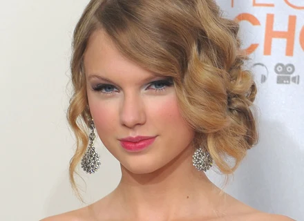 Taylor Swift triumfuje - fot. Jason Merritt Taylor Swift triumfuje - fot. Jason Merritt