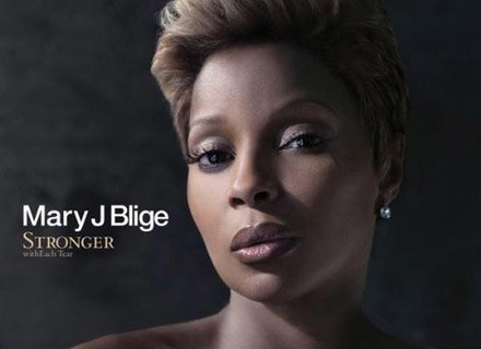 Mary J. Blige na okładce płyty "Stronger With Each Tear"