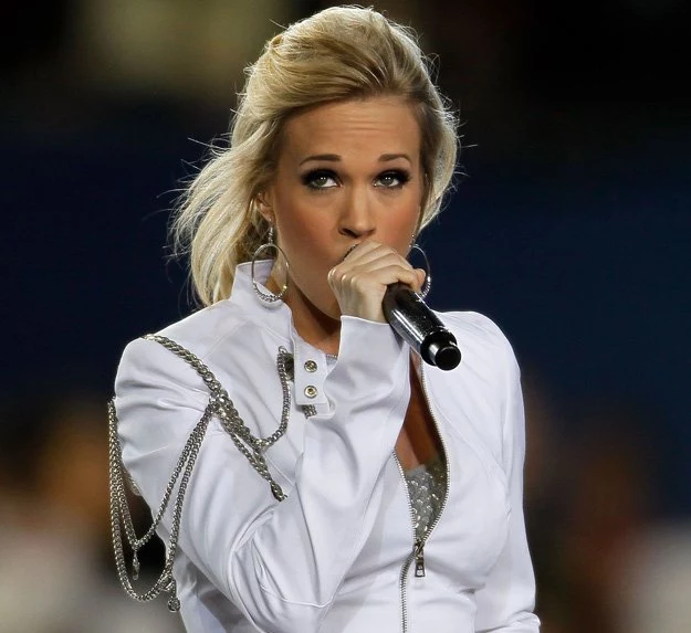 Carrie Underwood zadedykowała zmarłemu kierowcy jeden z utworów - fot. Donald Miralle Carrie Underwood zadedykowała zmarłemu kierowcy jeden z utworów - fot. Donald Miralle
