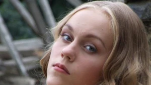 Alyosha została zdyskwalifikowana, gdyż jej piosenka była wcześniej publikowana