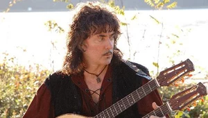 Ritchie Blackmore wypatruje dymu na wodzie
