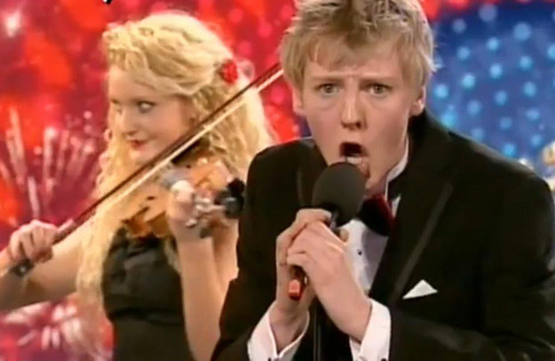 Frontman The Arrangement w akcji - fot. "Britain's Got Talent"/ITV