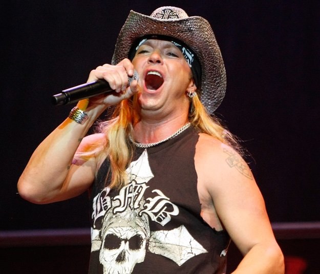 Bret Michaels ma szansę na pełny powrót do zdrowia - fot. Ethan Miller