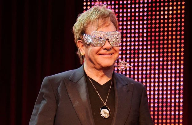 Elton John już wkrótce wystąpi w Warszawie fot. Larry Busacca