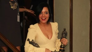 Lily Allen z nagrodami Ivor Novello fot. Dave Hogan