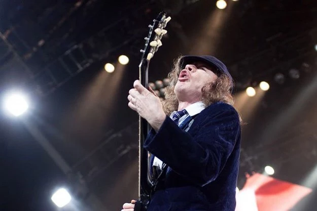 Angus Young (AC/DC)