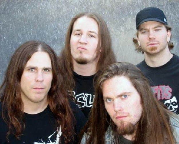 Exhumed powraca do życia
