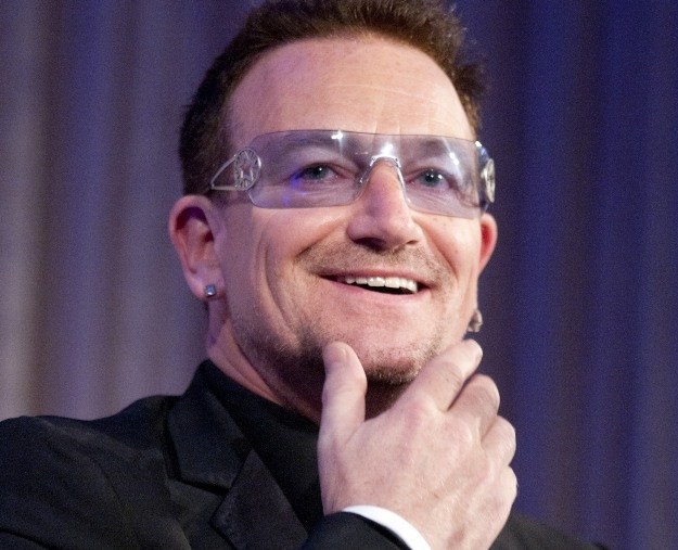 Bono (U2) tuż po przeczytaniu listy "Forbesa" fot. Kris Connor