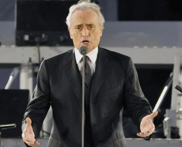 Jose Carreras podczas koncertu w Mediolanie