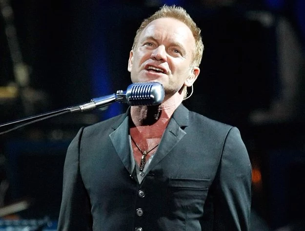 Sting podczas symfonicznego koncertu w Las Veas - fot. Ethan Miller