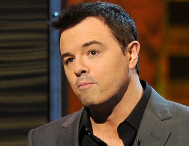 Seth McFarlane lubi być w centrum uwagi - fot. Kevin Winter