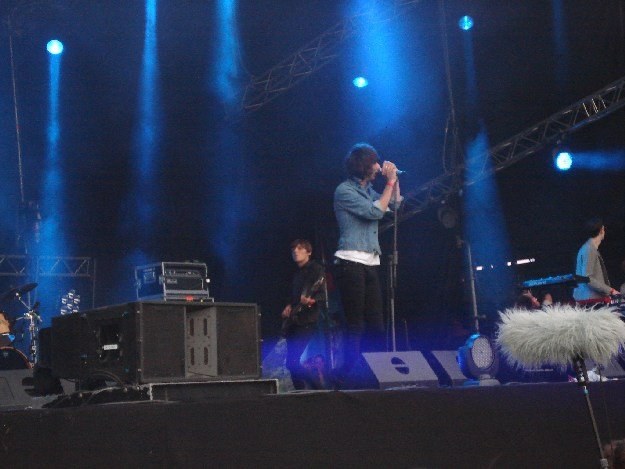 Faris Badwan z The Horrors na OFF Festival