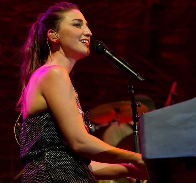 Sara Bareilles zrobiła to na jazzowo - fot. Gilbert Carrasquillo