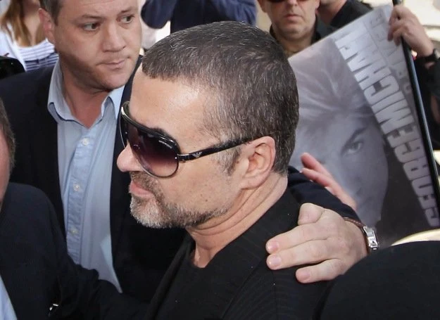 George Michael przed londyńskim sądem fot. Peter Macdiarmid