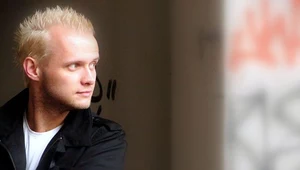 Mikelo pierwsze wokalne kroki stawiał w zespole "Gawęda"
