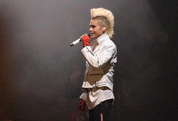 Jared Leto podczas występu w Krakowie Jared Leto podczas występu w Krakowie