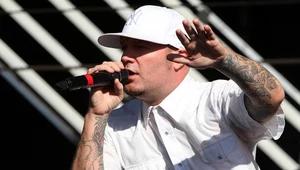 Fred Durst (Limp Bizkit) na festiwalu Reading - fot. Simone Joyner
