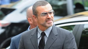 George Michael w drodze do sądu - fot. Ian Gavan