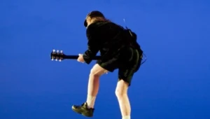 Angus Young (AC/DC) podczas występu w Warszawie