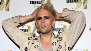 Szalony wokalista SPW, Justin Tranter - fot. Ethan Miller