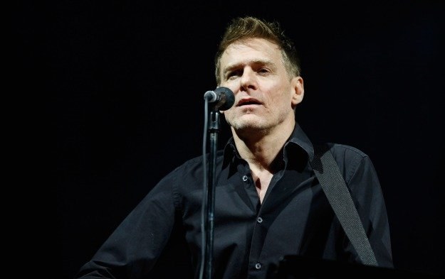 Bryan Adams fotografuje piękne kobiety fot. Michelly Rall