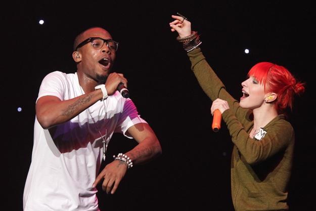 B.o.B. i Hayley Williams nagrali przebój "Airplanes" - fot. Noel Vasquez