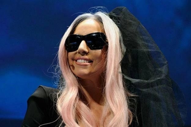 Lady GaGa i uśmiech milionerki