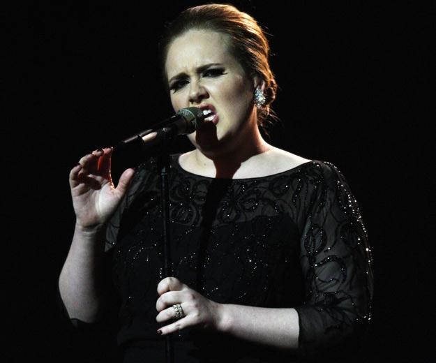 Adele jest najjaśniej świecącą gwiazdą 2011 roku w muzyce - fot. Dave Hogan