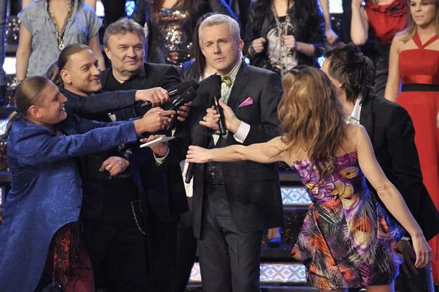 Hubert Urbański przeszedł z TVN do TVP, by poprowadzić "Bitwę na głosy" Hubert Urbański przeszedł z TVN do TVP, by poprowadzić "Bitwę na głosy"