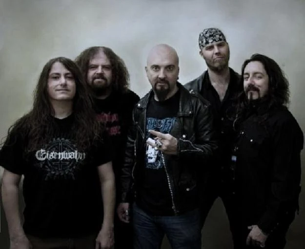Absolute Power: Z miłości do prawdziwego heavy metalu Absolute Power: Z miłości do prawdziwego heavy metalu