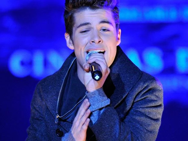 Joe McElderry był "ofiarą" wielkiej akcji fanów niekomercyjnej muzyki Joe McElderry był "ofiarą" wielkiej akcji fanów niekomercyjnej muzyki