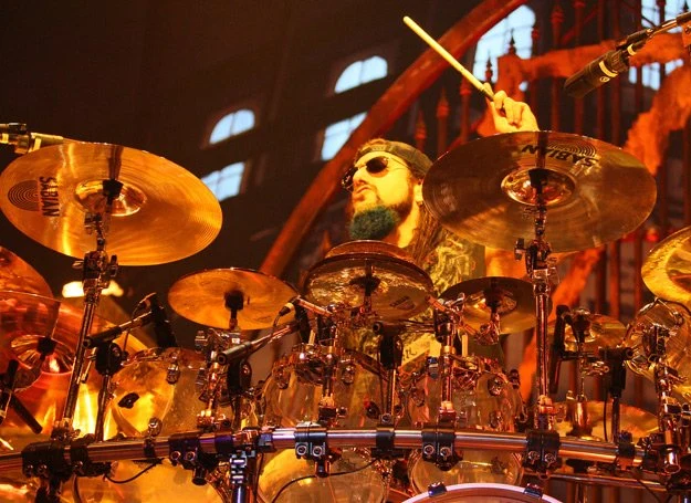 Kto zostanie następcą Mike'a Portnoya w Dream Theater? - fot. Adam Betthcher Kto zostanie następcą Mike'a Portnoya w Dream Theater? - fot. Adam Betthcher