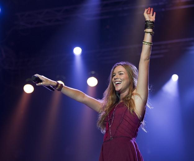 Joss Stone długo boksowała się z byłymi szefami