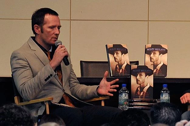 Scott Weiland promuje biografię "Not Dead & Not for Sale" fot. Joe Corrigan