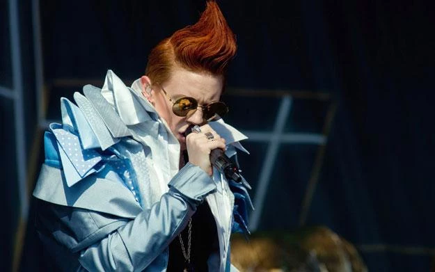 Elly Jackson (La Roux) i jej słynna ruda grzywka zawitają do Krakowa fot. Ian Gavan