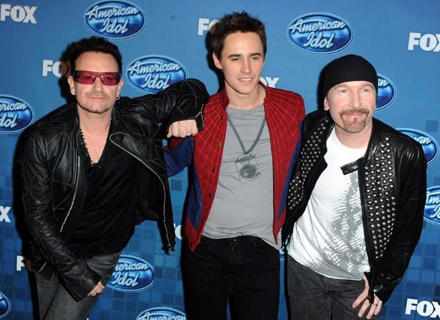 Bono, Reeve Carney i The Edge promują musical o Spidermanie - fot. Frazer Harrison