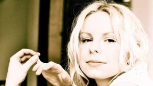 Alicja Janosz prezentuje nowy singel - fot. Maura Ładosz