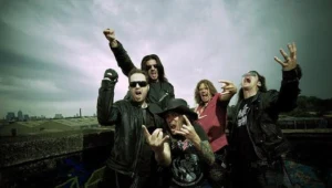 "Latające tygrysy" z White Wizzard