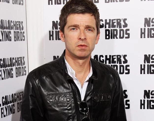 Noel Gallagher chce pokazać młodszemu bratu, kto tu rządzi - fot. Dave Hogan