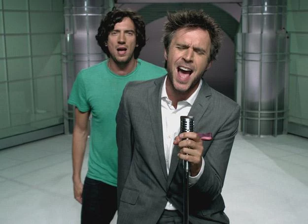 Gary Lightbody (Snow Patrol) i Jack Davenport na planie teledysk "Called Out The Dark" Gary Lightbody (Snow Patrol) i Jack Davenport na planie teledysk "Called Out The Dark"