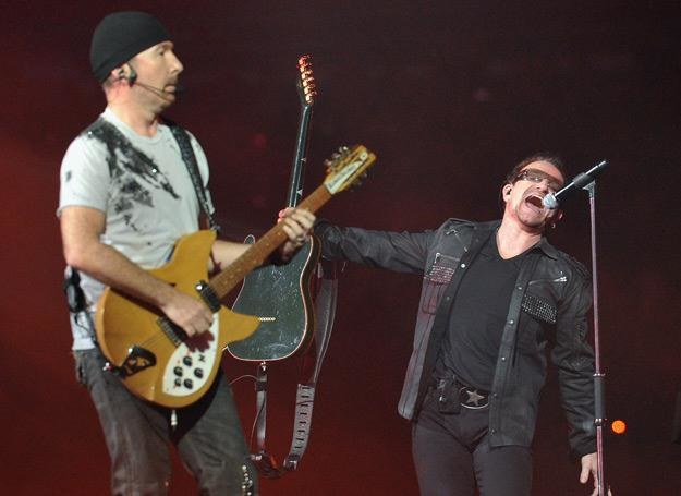 The Edge i Bono (U2) na scenie - fot. Mike Coppola