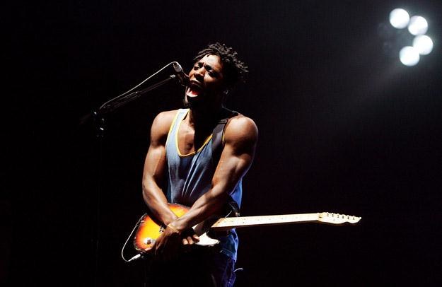 Kele Okereke z Bloc Party - fot. Simone Joyner