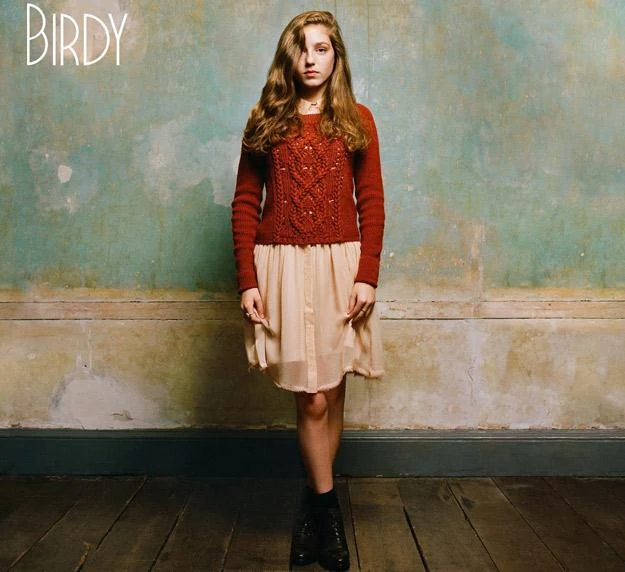 Birdy na okładce swojej debiutanckiej płyty Birdy na okładce swojej debiutanckiej płyty