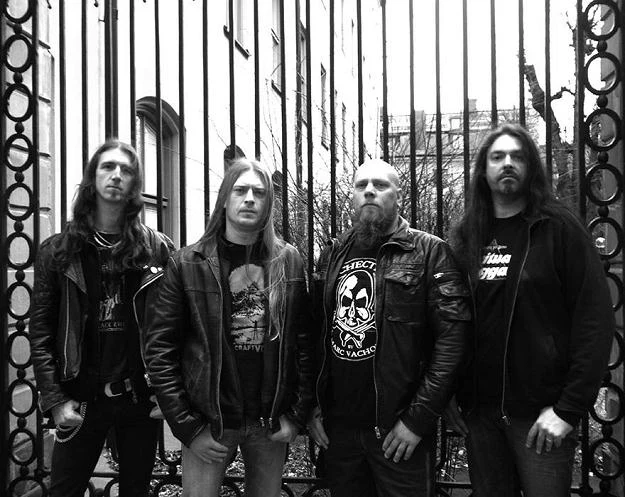 Grave szykuje nowy album na jesień Grave szykuje nowy album na jesień