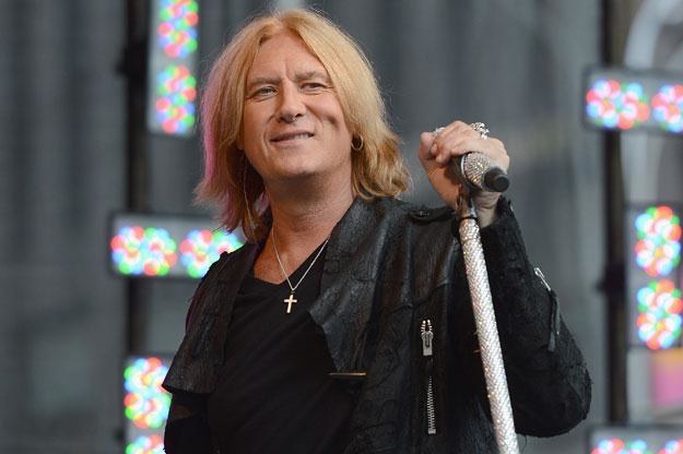 Joe Elliott i Def Leppard zakpili z wytwórni fot. Dimitrios Kambouris