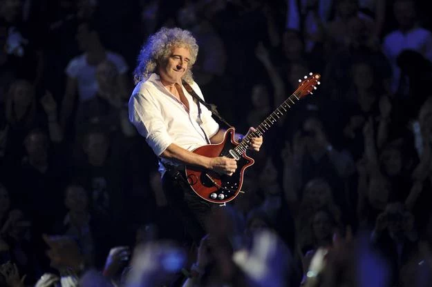 Brian May w swoim żywiole - fot. Ian Gavan