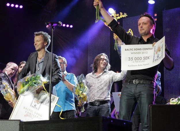Triumfujący Piotr Kupicha i Marcin Kindla w Karlshamn Triumfujący Piotr Kupicha i Marcin Kindla w Karlshamn