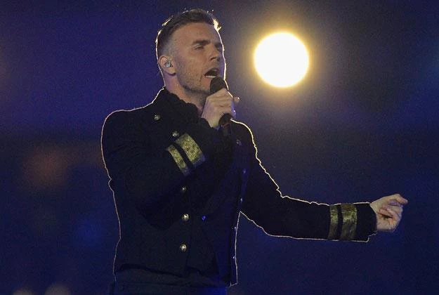 Pogrążony w żałobie Gary Barlow fot. Jeff J Mitchell