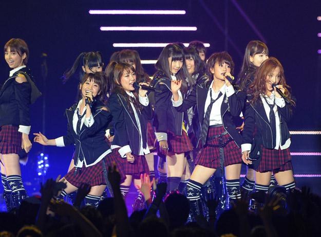 W Japonii członkinie AKB48 biją rekordy popularności - fot. Koki Nagahama