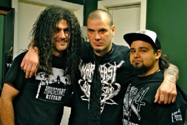 Phil Anselmo i wspierający go muzycy